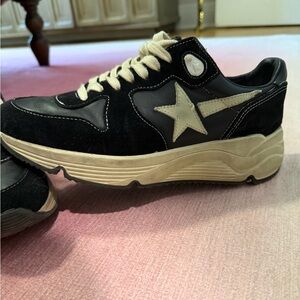 Golden Goose Sneakers